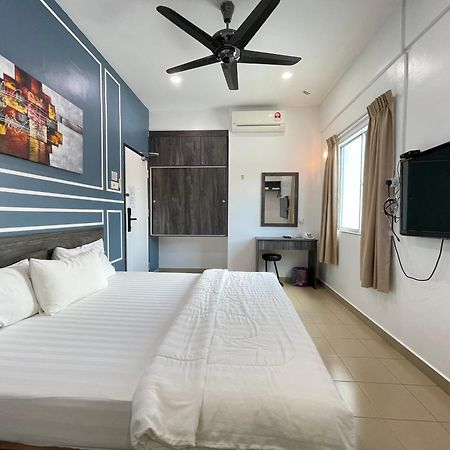 Mr Homestay Hotelstyle Room Teluk Intan Esterno foto