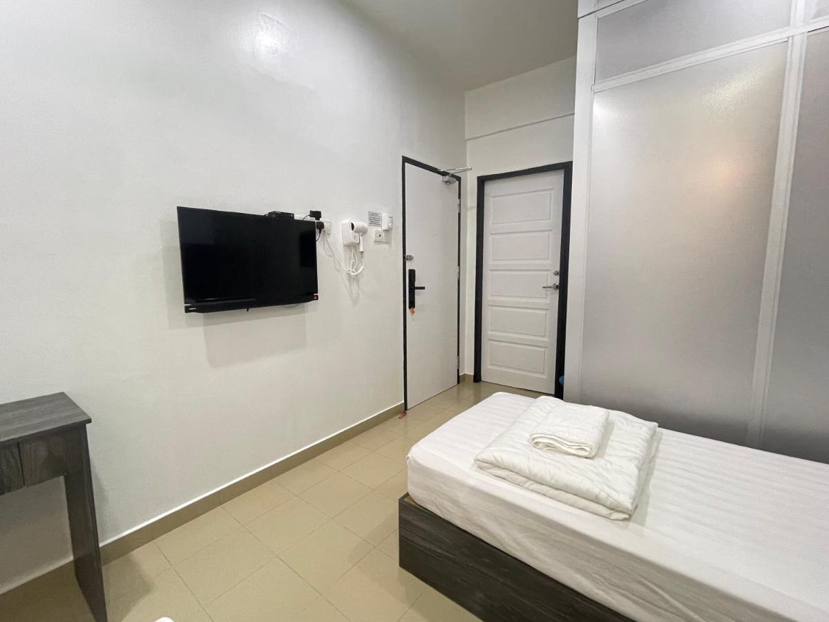 Mr Homestay Hotelstyle Room Teluk Intan Esterno foto