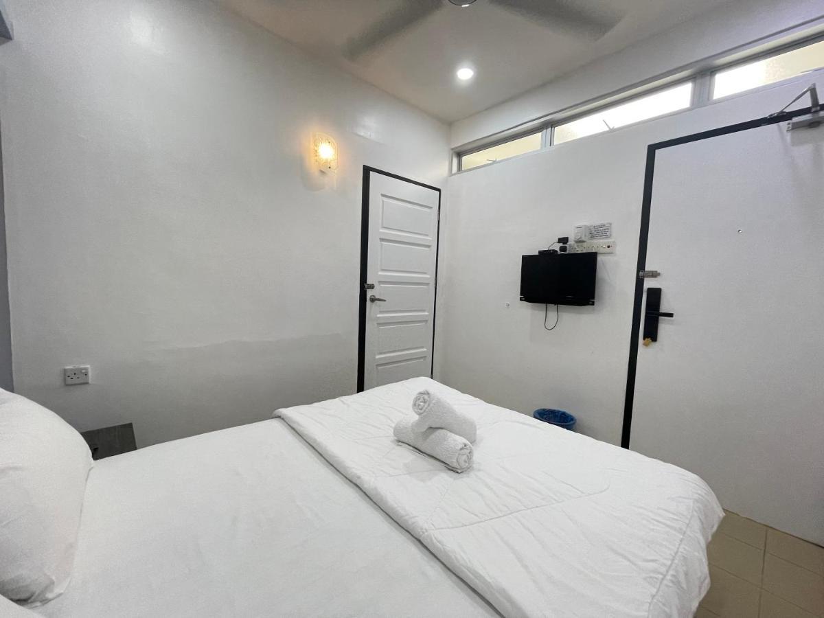 Mr Homestay Hotelstyle Room Teluk Intan Esterno foto