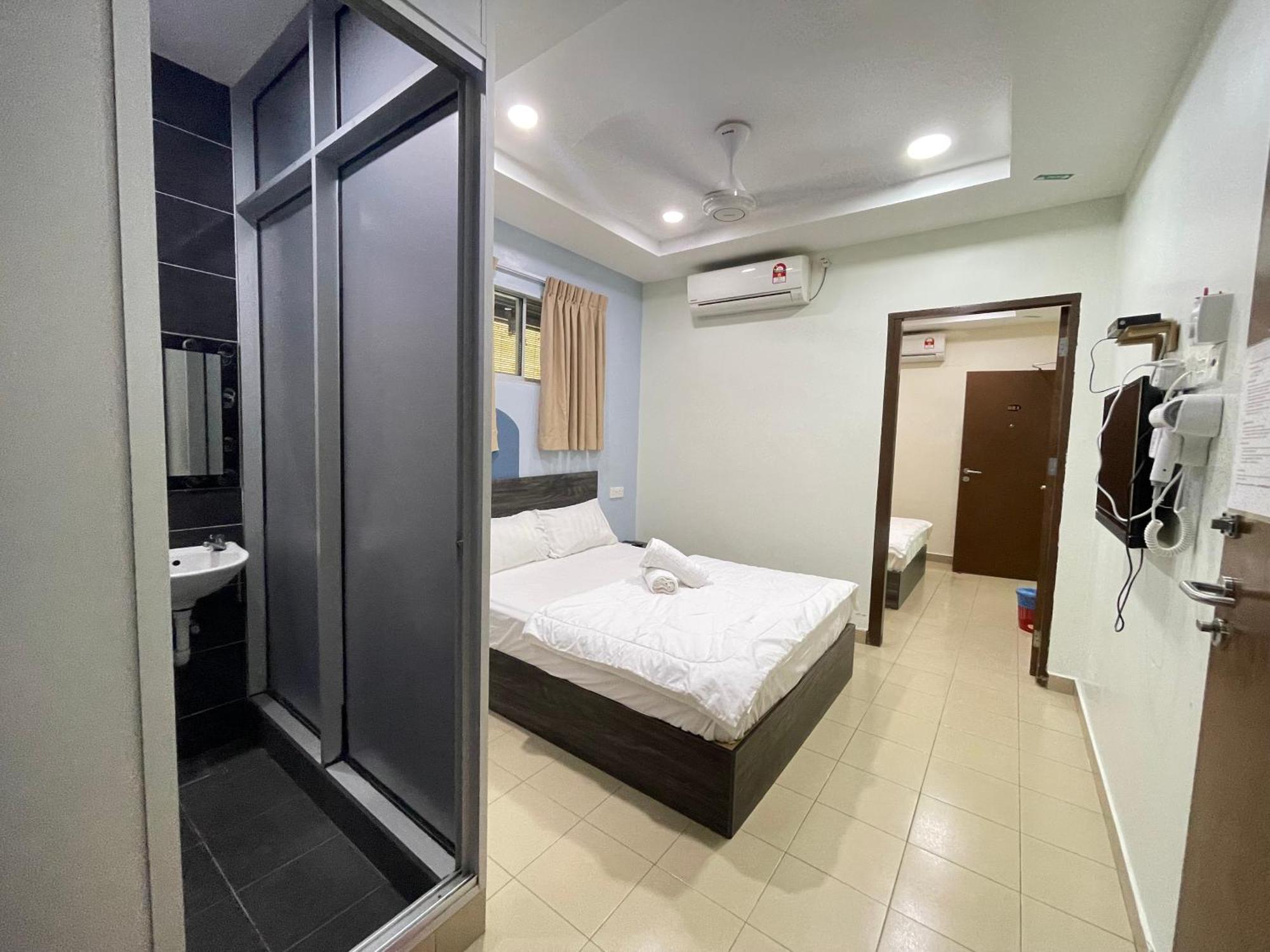 Mr Homestay Hotelstyle Room Teluk Intan Esterno foto